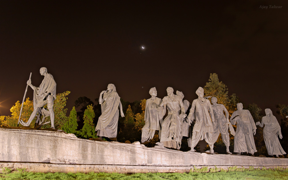 Above an Icon: Venus, Jupiter and Moon Shine Over Gandhi